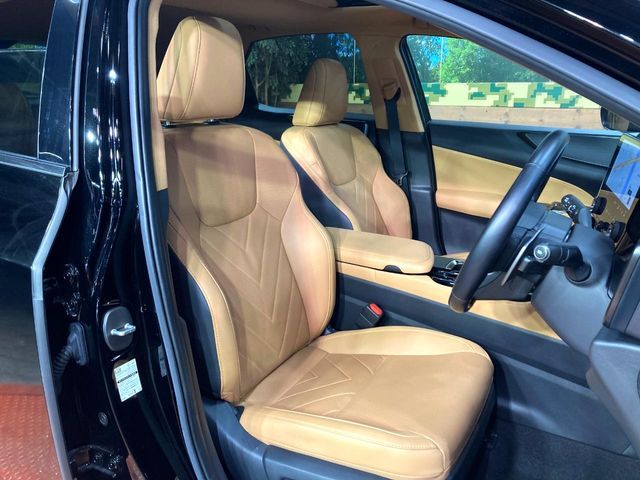 TOYOTA LEXUS NX350H 2023 Image 31