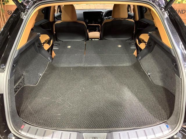 TOYOTA LEXUS NX350H 2023 Image 31