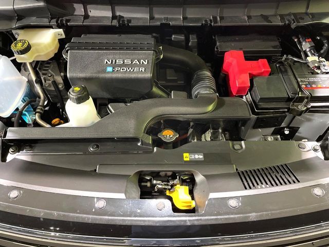 NISSAN SERENA  WG 2023 Image 31