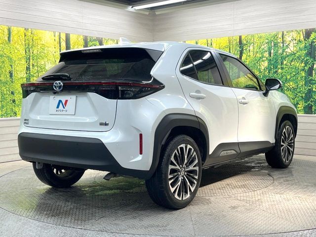 TOYOTA YARIS CROSS HYBRID 2023 Image 31