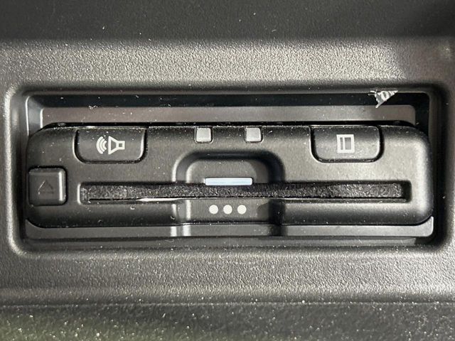 NISSAN NV350 CARAVAN 2025 Image 31