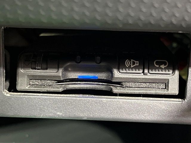 SUZUKI HUSTLER 4WD 2017 Image 31