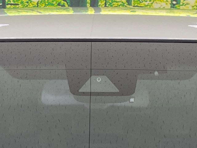 TOYOTA HARRIER HYBRID 2017 Image 31