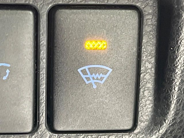 TOYOTA HARRIER HYBRID 2017 Image 31