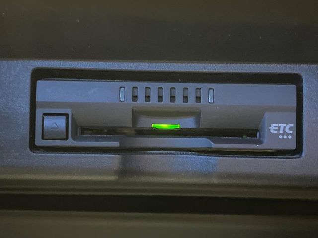 TOYOTA HARRIER HYBRID 2017 Image 31