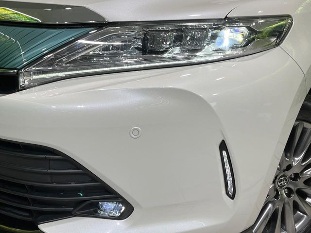 TOYOTA HARRIER HYBRID 2017 Image 31