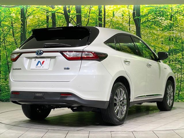 TOYOTA HARRIER HYBRID 2017 Image 31