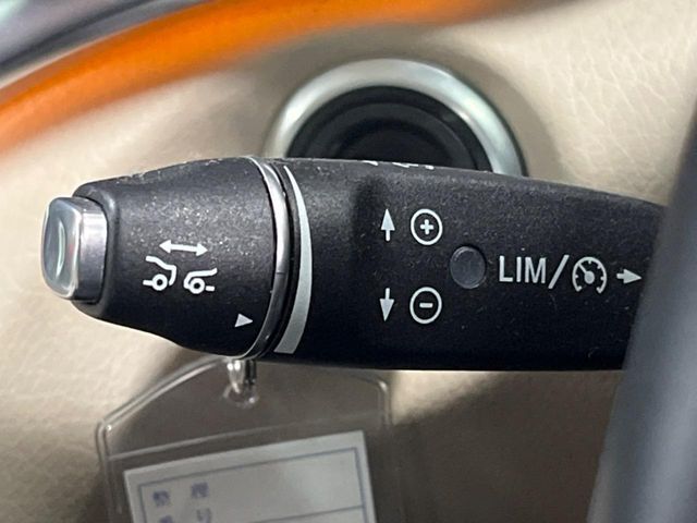 MERCEDES BENZ V CLAS 2023 Image 31