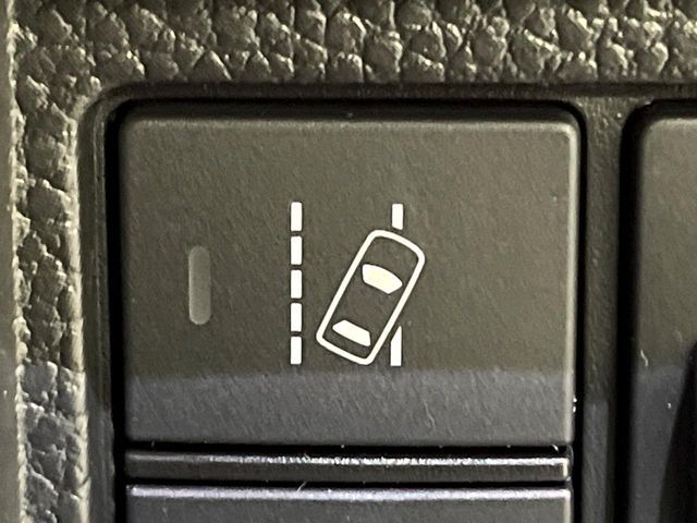 HONDA N BOX CUSTOM 4WD 2021 Image 31