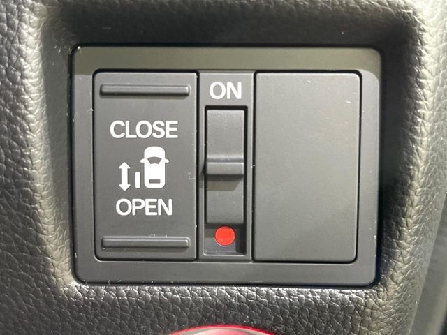 HONDA N BOX CUSTOM 4WD 2021 Image 31