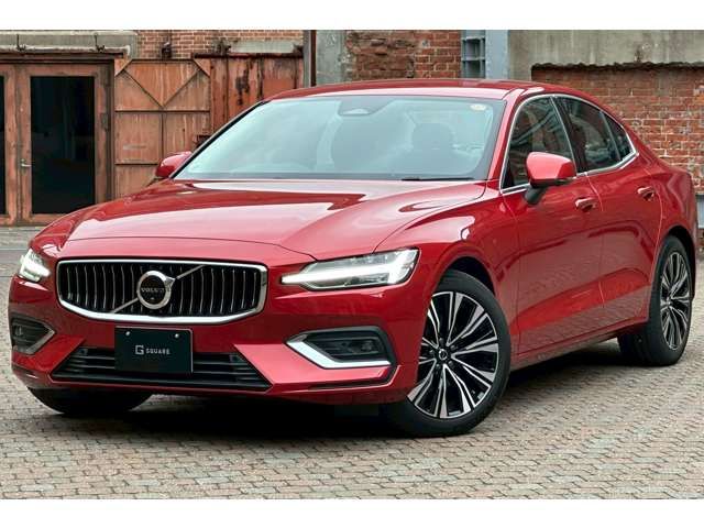 VOLVO S60 2023 Image 31