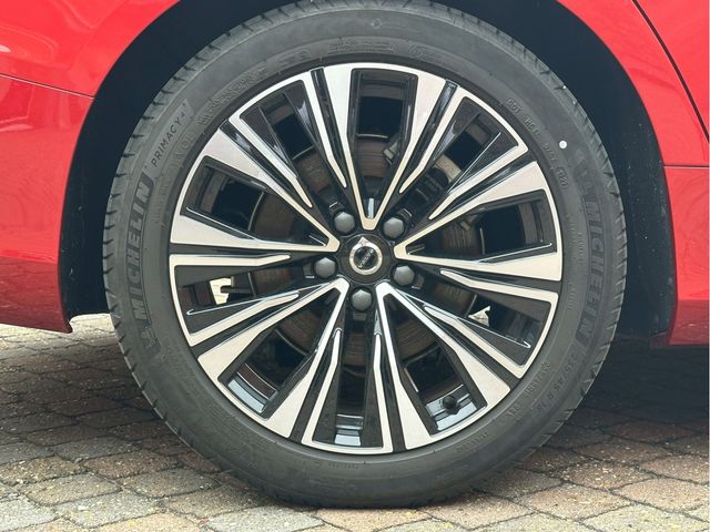 VOLVO S60 2023 Image 31