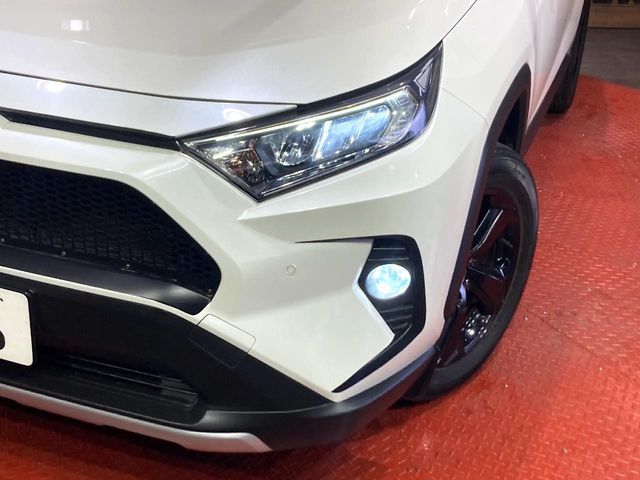 TOYOTA RAV4 2WD 2021 Image 31