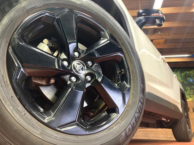 TOYOTA RAV4 2WD 2021 Image 31