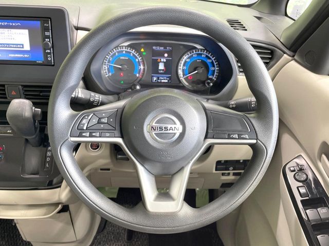 NISSAN ROOX 2021 Image 31