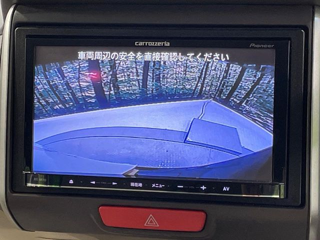 HONDA N BOX 2013 Image 31