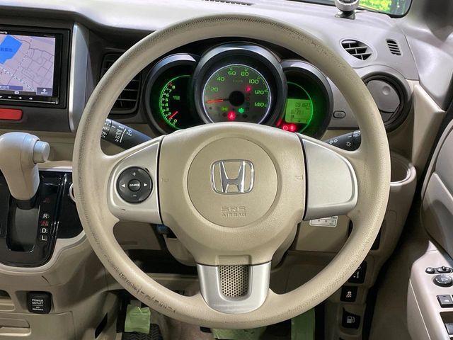 HONDA N BOX 2013 Image 31