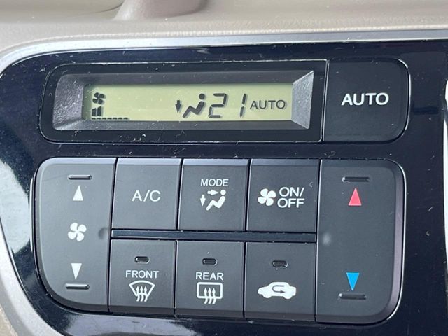 HONDA N BOX 2013 Image 31