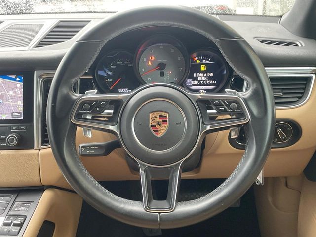PORSCHE MACAN 2017 Image 31