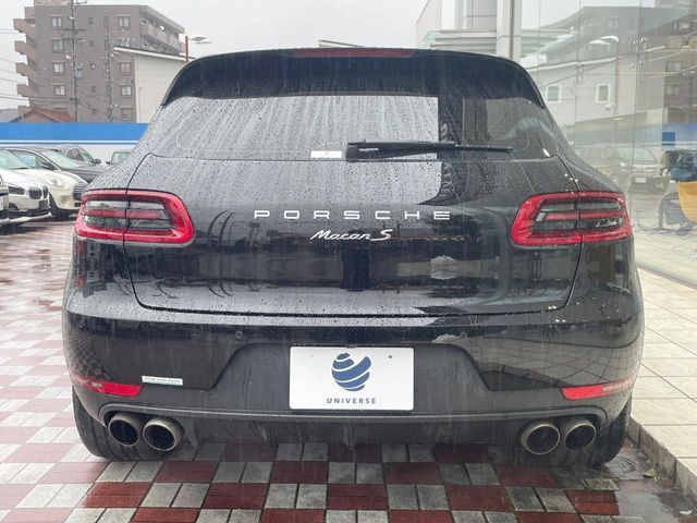 PORSCHE MACAN 2017 Image 31