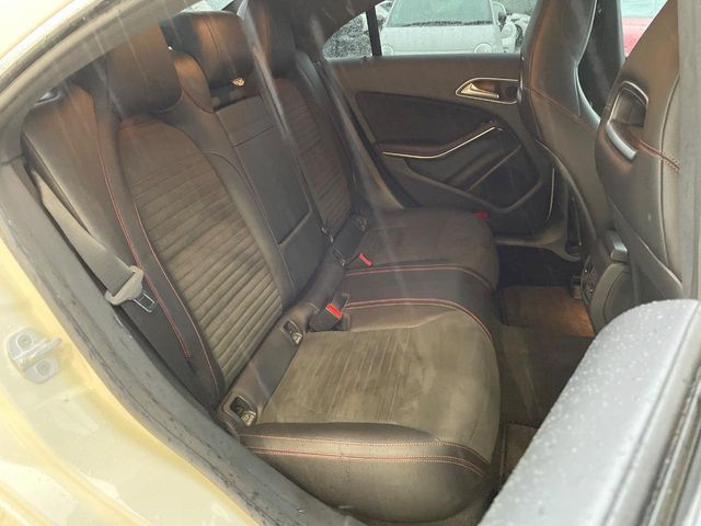 MERCEDES BENZ CLA CL 2016 Image 31