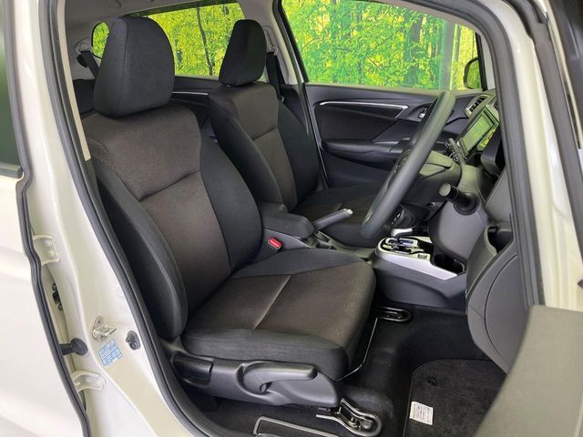 HONDA FIT HYBRID 2016 Image 31