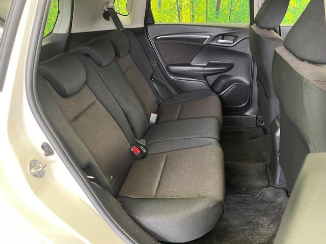 HONDA FIT HYBRID 2016 Image 31