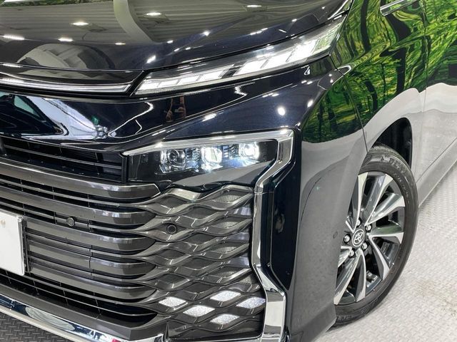 TOYOTA VOXY HYBRID 2024 Image 31