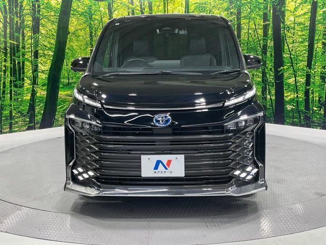 TOYOTA VOXY HYBRID 2024 Image 31