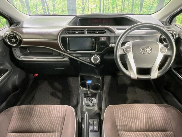 TOYOTA AQUA 2015 Image 31