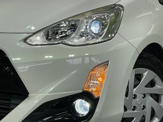 TOYOTA AQUA 2015 Image 31