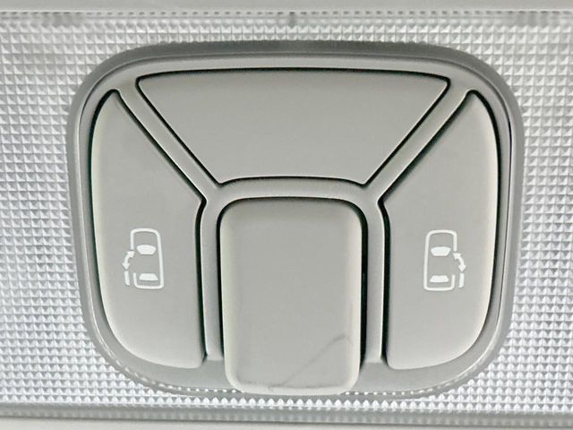 TOYOTA ESTIMA  4WD 2012 Image 31