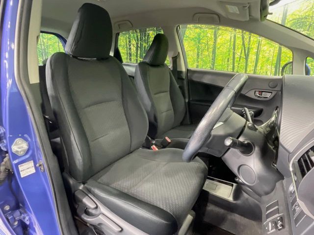 TOYOTA RACTIS 2012 Image 31