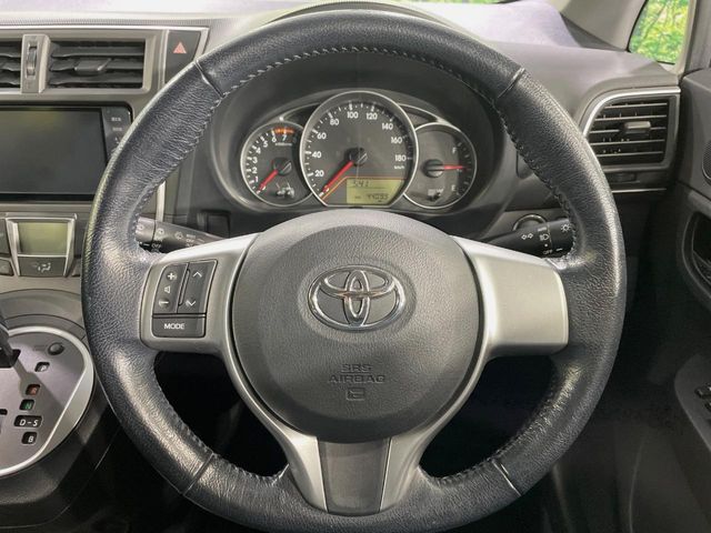 TOYOTA RACTIS 2012 Image 31