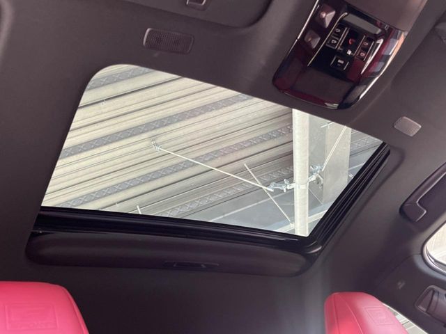 TOYOTA LEXUS NX350H 2023 Image 31