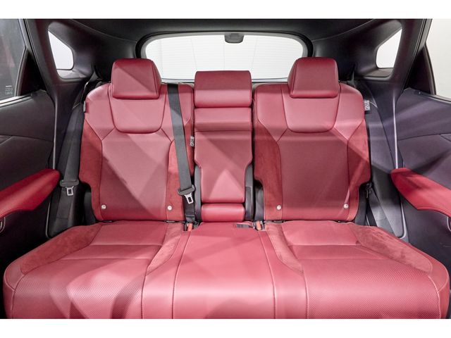TOYOTA LEXUS RX500H 2023 Image 31
