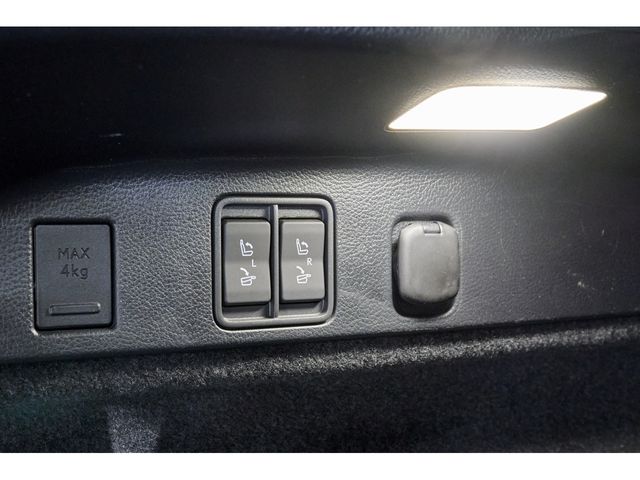 TOYOTA LEXUS RX500H 2023 Image 31