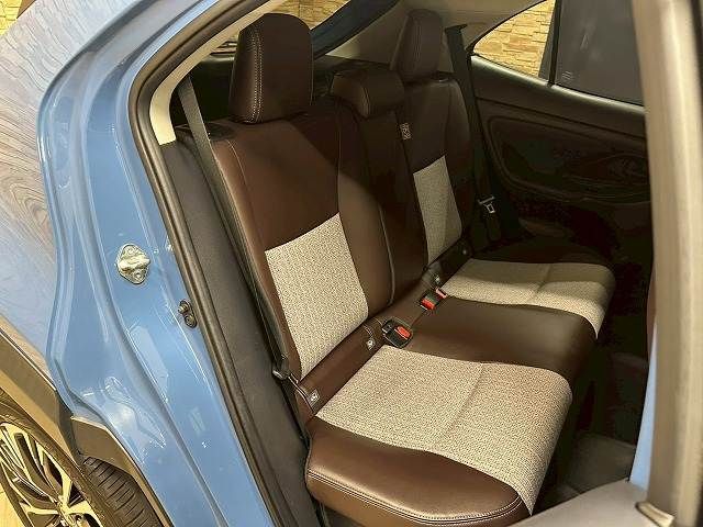 TOYOTA YARIS CROSS HYBRID 2020 Image 31