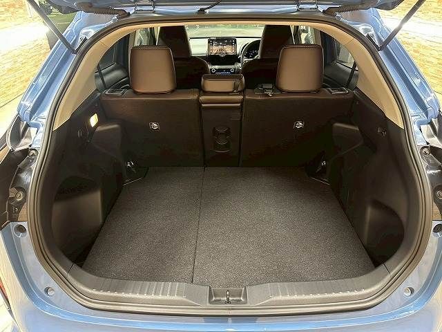 TOYOTA YARIS CROSS HYBRID 2020 Image 31