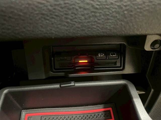 NISSAN SERENA  S-HYBRID 2016 Image 31