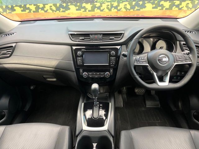 NISSAN X-TRAIL 2WD 2019 Image 31