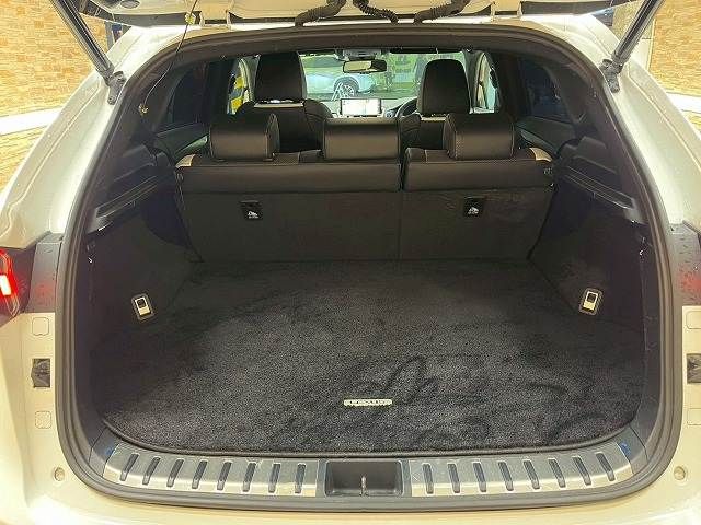 TOYOTA LEXUS NX300H 2018 Image 31