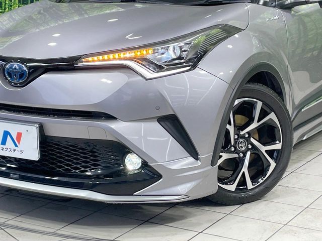 TOYOTA C-HR 2018 Image 31