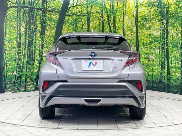 TOYOTA C-HR 2018 Image 31