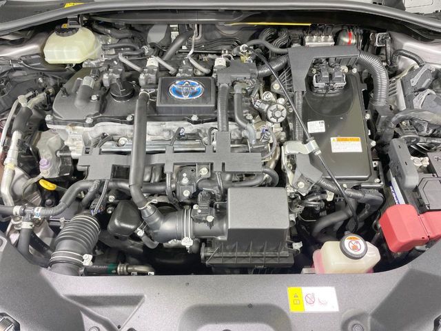 TOYOTA C-HR 2018 Image 31