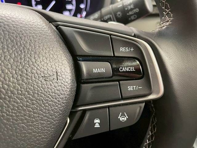 HONDA INSIGHT SEDAN 2019 Image 31