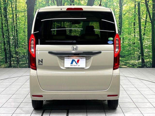 HONDA N BOX 2017 Image 31