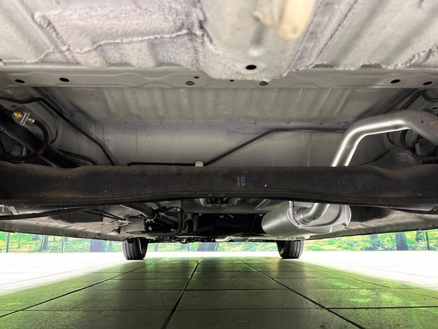 HONDA N BOX 2017 Image 31