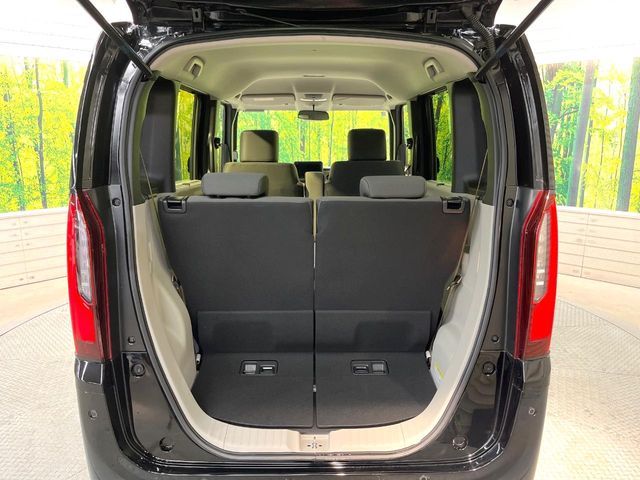 HONDA N BOX 2025 Image 31