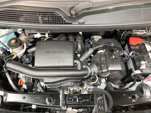 HONDA N BOX 2025 Image 31